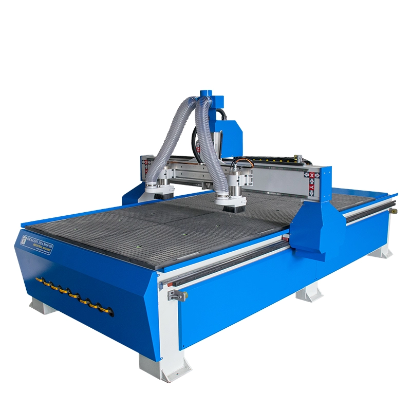 Machine de découpe de gravure sur bois de routeur CNC de grande taille 1530