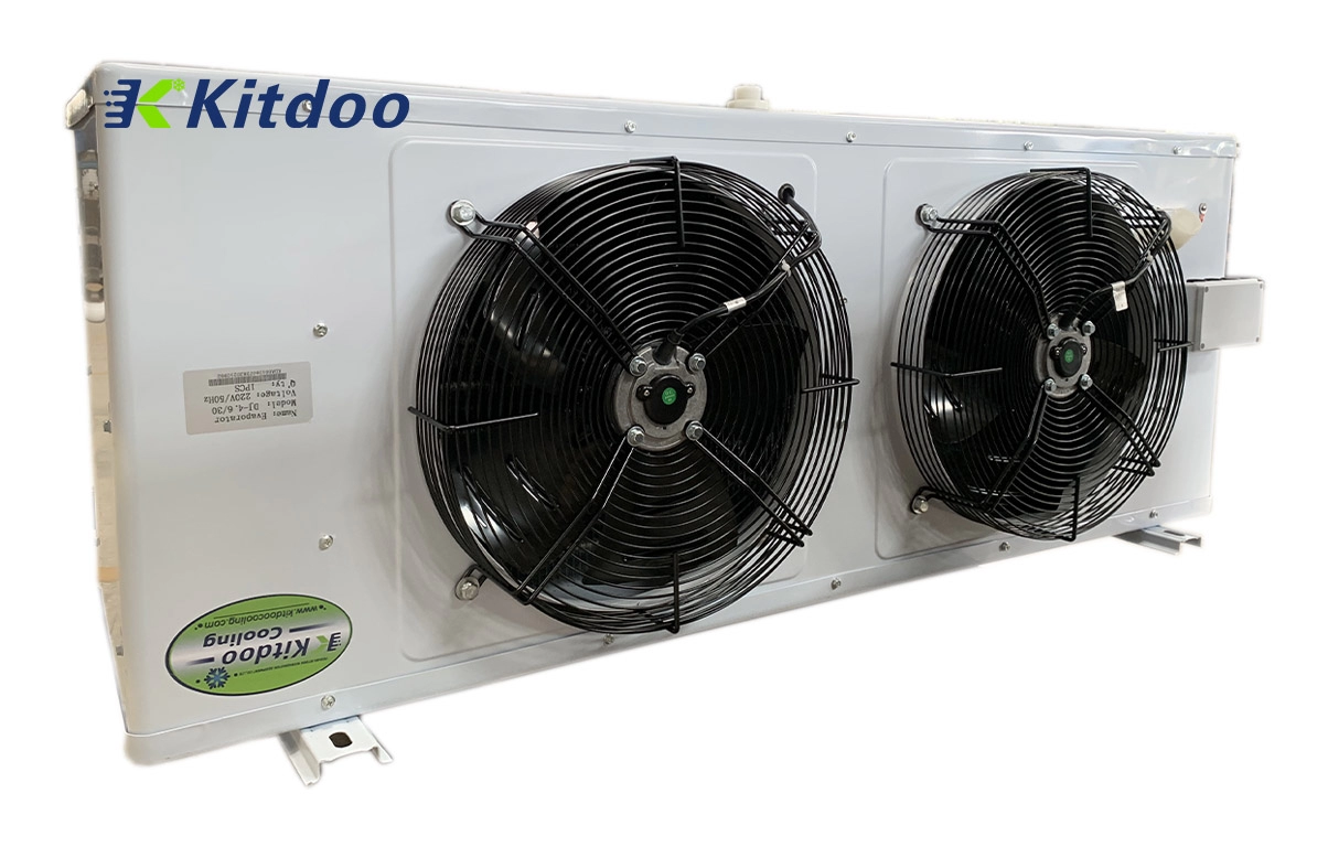 Évaporateur à refroidissement rapide pour un stockage à froid ultra-basse température