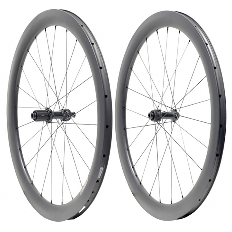 Paire de roues à disque en carbone 700C vélo de route 28 mm de large frein à disque carbone pneu
