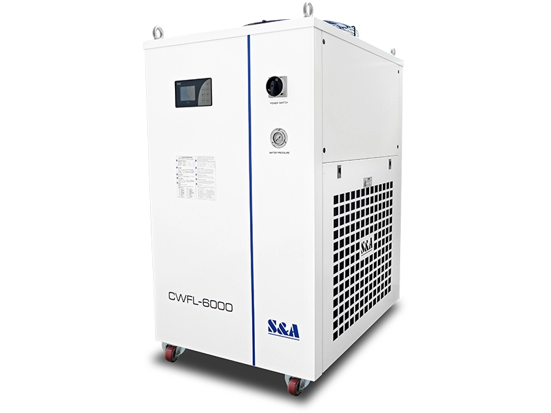 Refroidisseurs d'eau refroidis à double température CWFL-6000 pour laser à fibre 6000W