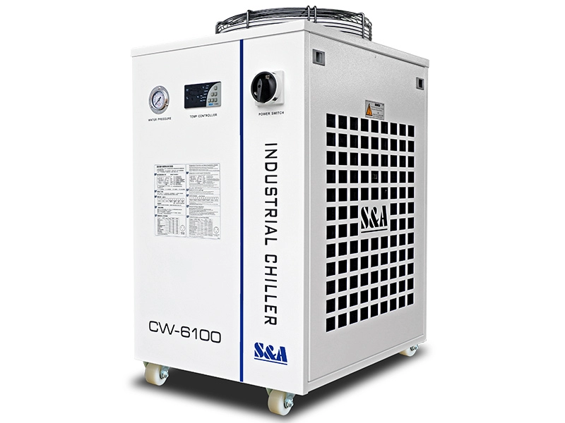 Systèmes de refroidissement d'eau industriels CW-6100 capacité de refroidissement 4200W Garantie 2 ans