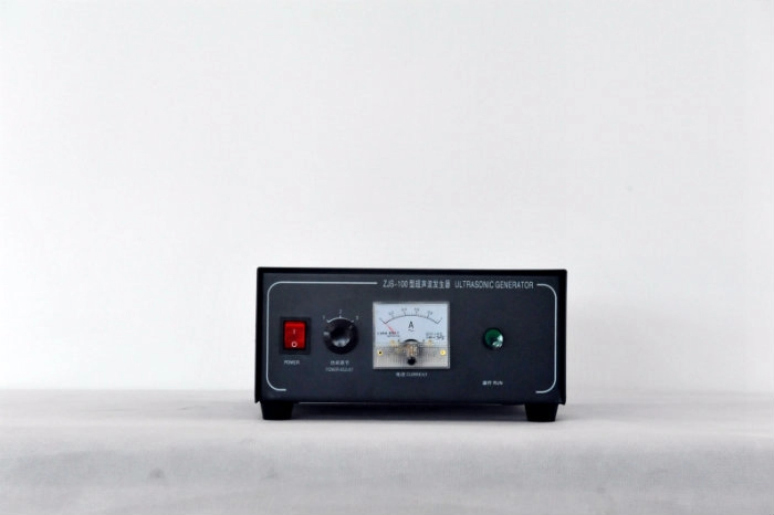 Générateur ultrasonique analogique 100W pour le soudage de cartes à puce