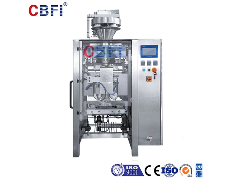 Machine à emballer verticale de glace de CBFI Chine pour des affaires de glace