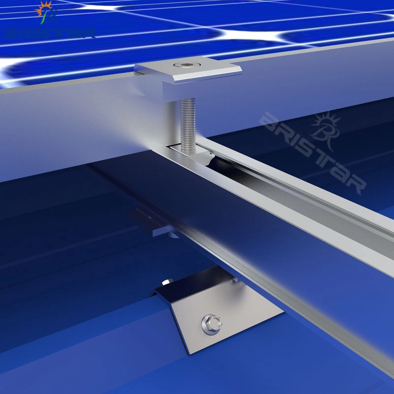 Supports de panneaux solaires pour toit métallique
