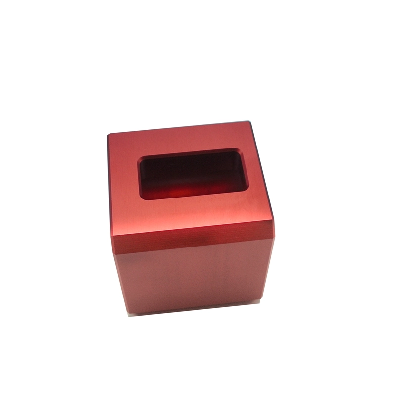 Fabricant chinois d'usinage cnc de pièces en aluminium avec sablage et anodisé rouge