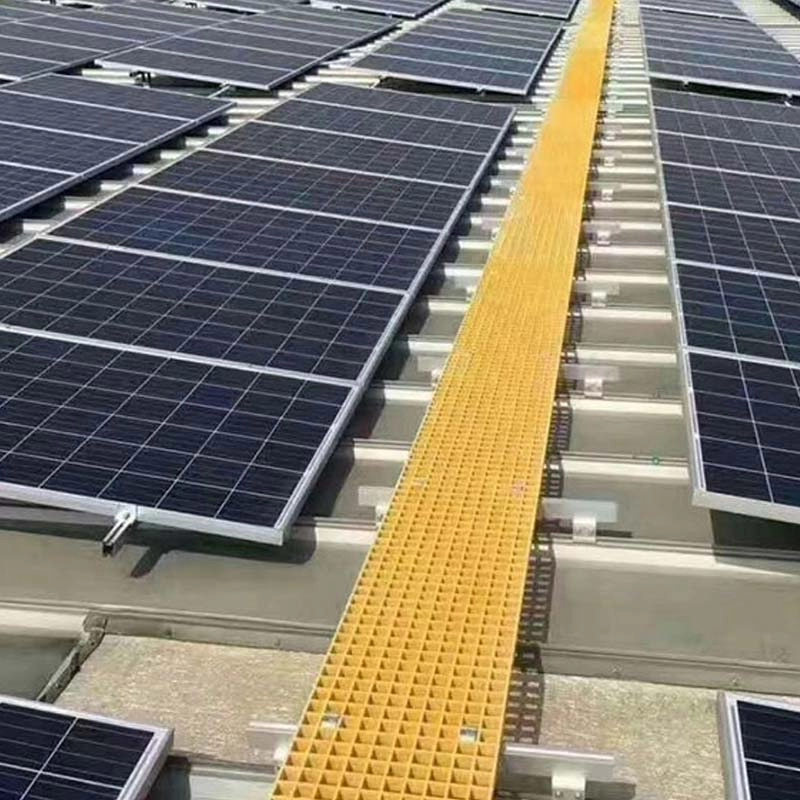 Passerelle sur le toit du panneau solaire FRP pour l'entretien du système