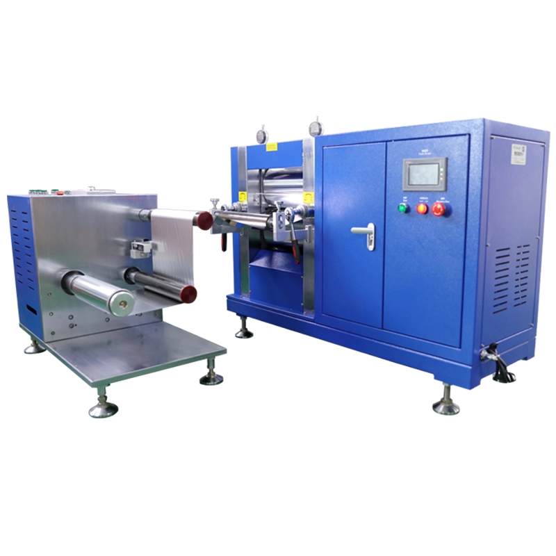 Système de rembobinage et de déroulement pour machine de presse à rouleaux hydrauliques à batterie