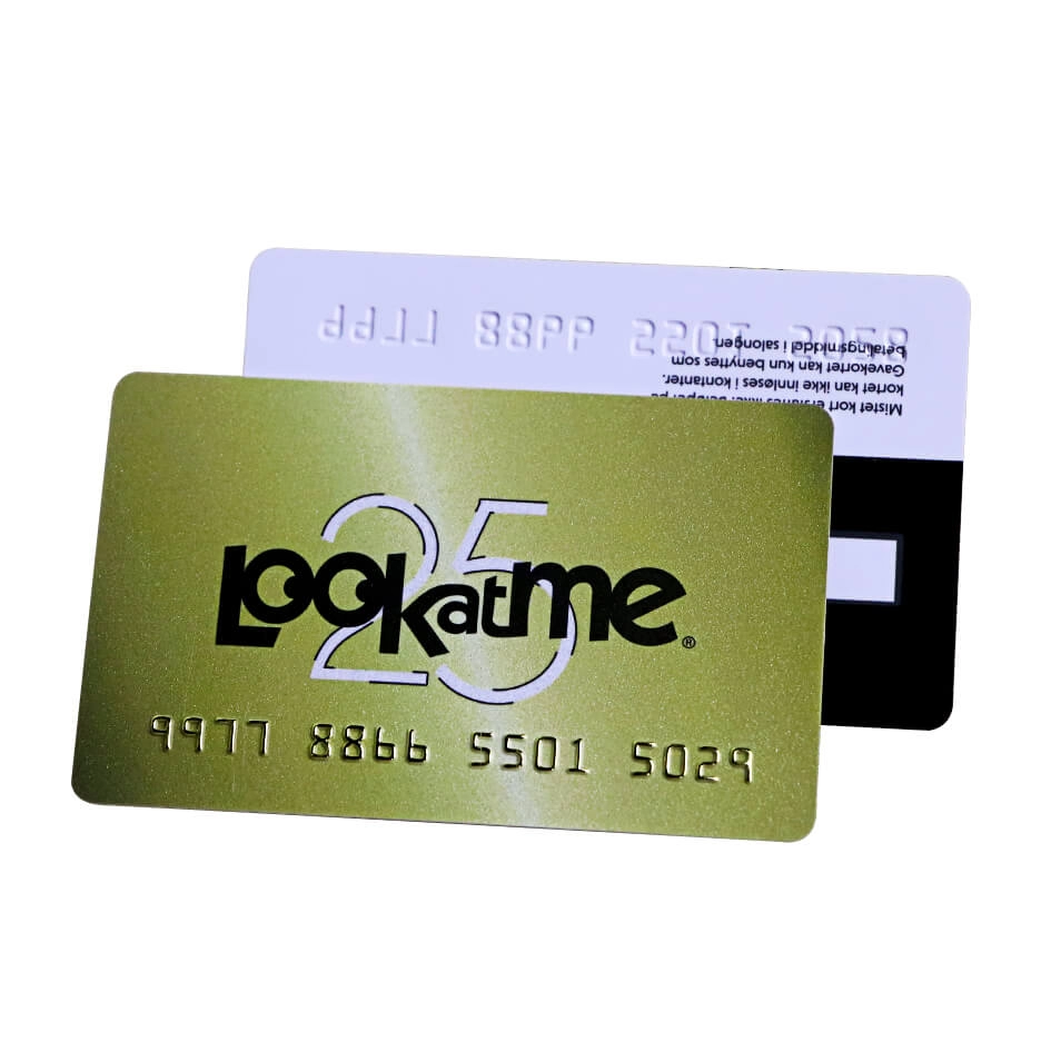 Carte de remise en plastique de bon de promotion de PVC de taille de carte de crédit avec la numérotation de relief