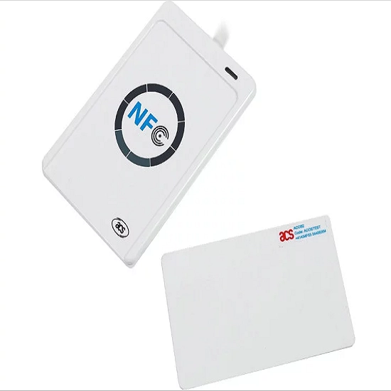 13. Lecteur de carte à puce sans contact 56Mhz Rfid NFC ACR122U