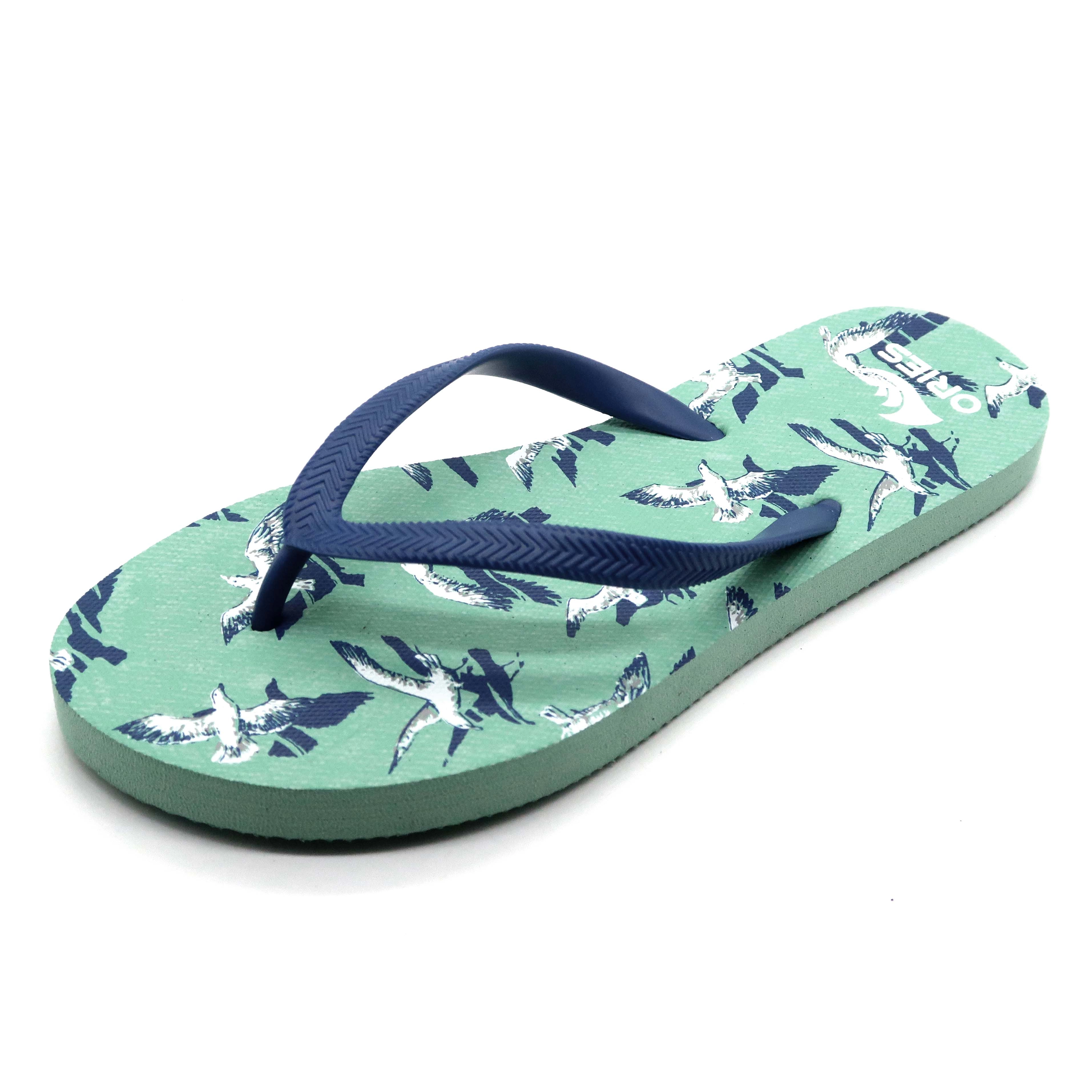 La Chine usine personnalisée de marque personnalisée de PVC brillant sangles mariage flip flop