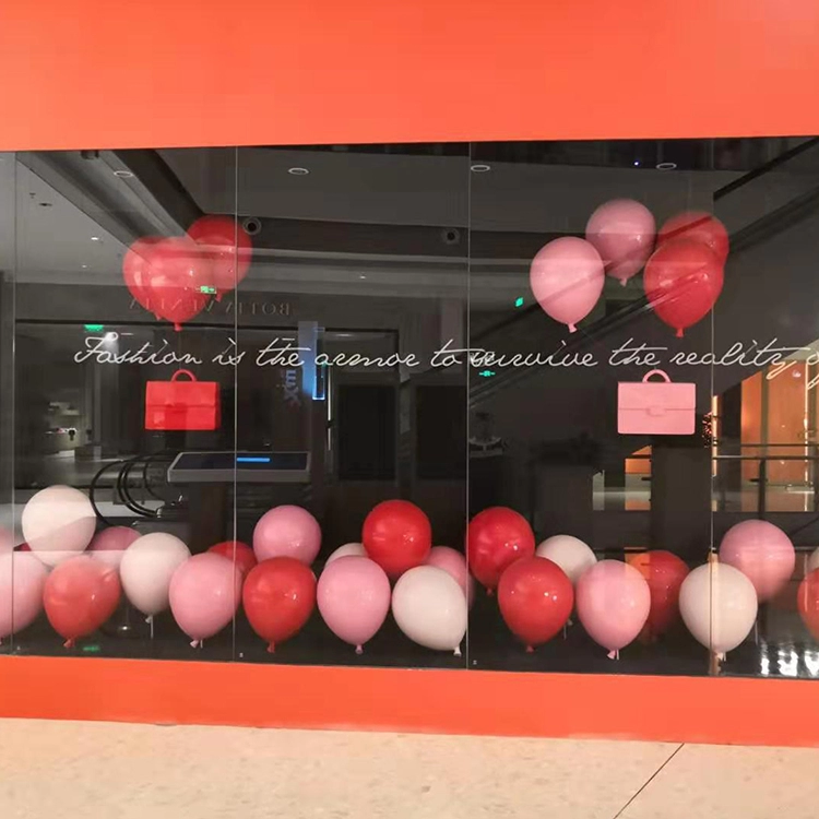 Ballons suspendus en fibre de verre pour vitrine de magasin de détail