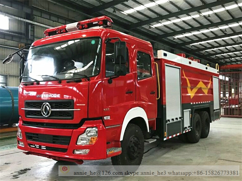 Camion de lutte contre l'incendie de réservoir d'eau de Dong Feng LHD/RHD 8,000L