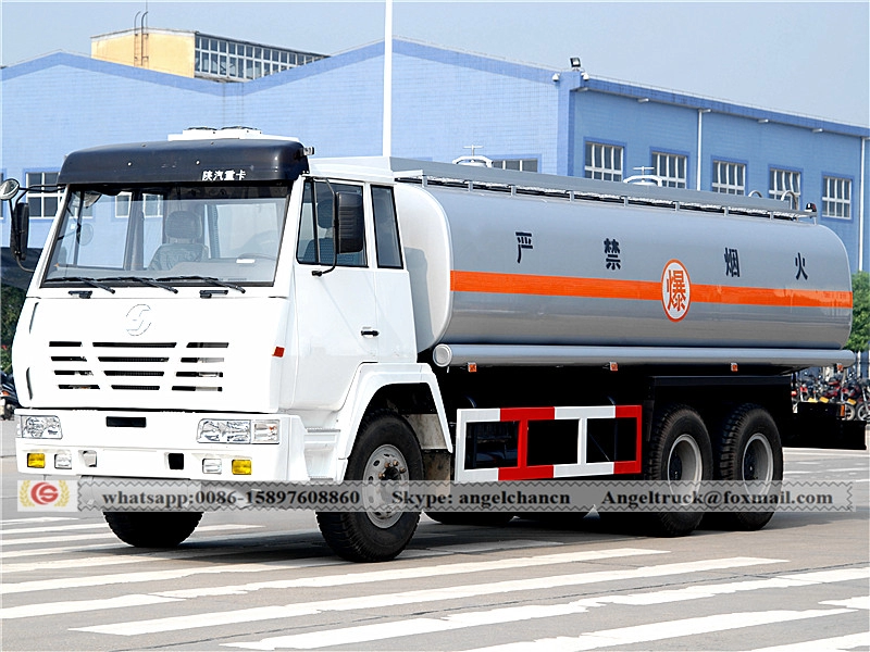 Camion-citerne pétrolier Shacman 21000 Litres