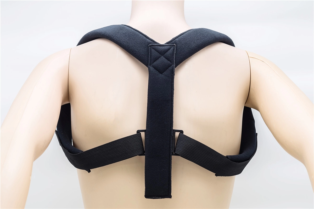 Soutien de la clavicule réglable bretelles de ceinture de la clavicule du dos supérieur de la colonne vertébrale pour le correcteur de posture