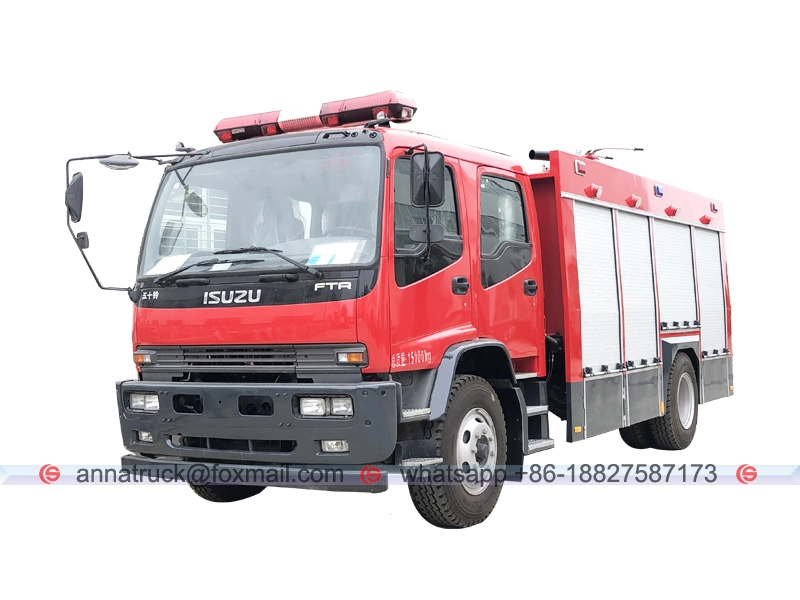Camion de lutte contre l'incendie ISUZU FTR de 8 500 litres