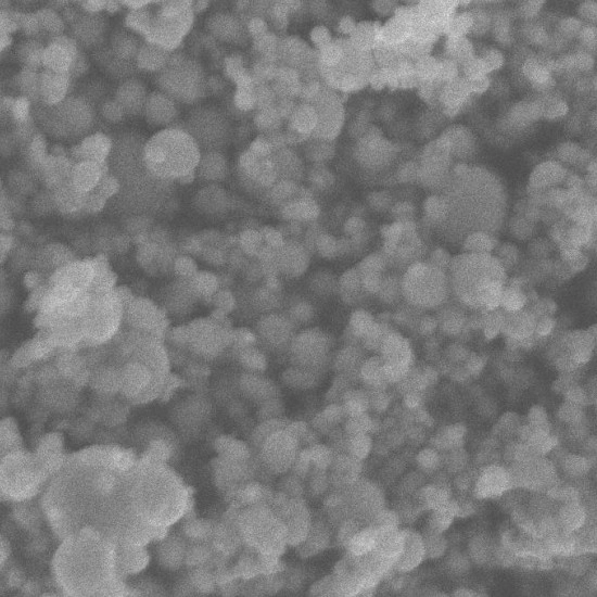 W Nanoparticules de tungstène utilisées pour produire une ligne de nano-tungstène