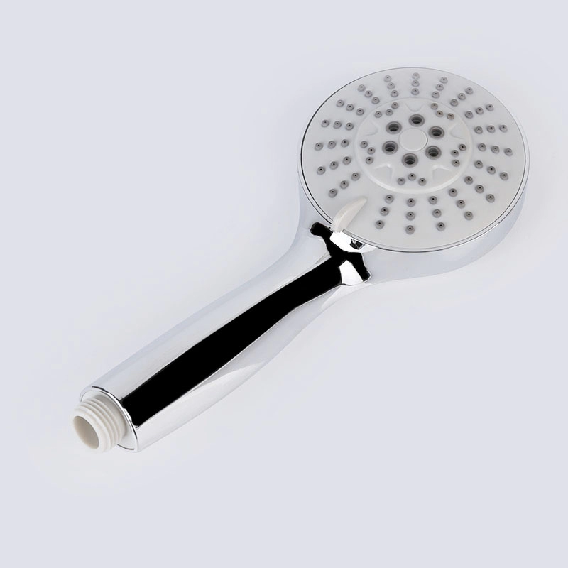 Pommeau de douche portable chromé pour salle de bain