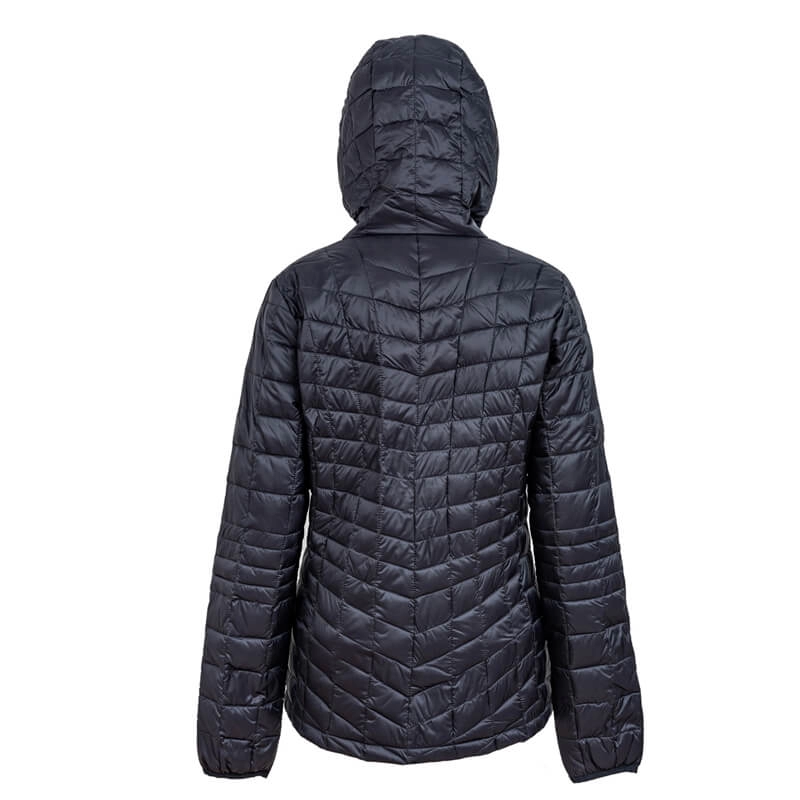 Veste matelassée noire à capuche pour femme