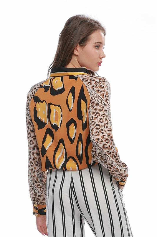 Chine prix d'usine chemisier à manches imprimé léopard bohème chemise pour femme