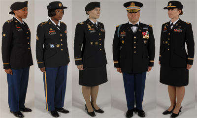 Chaussures d'affaires d'uniforme militaire