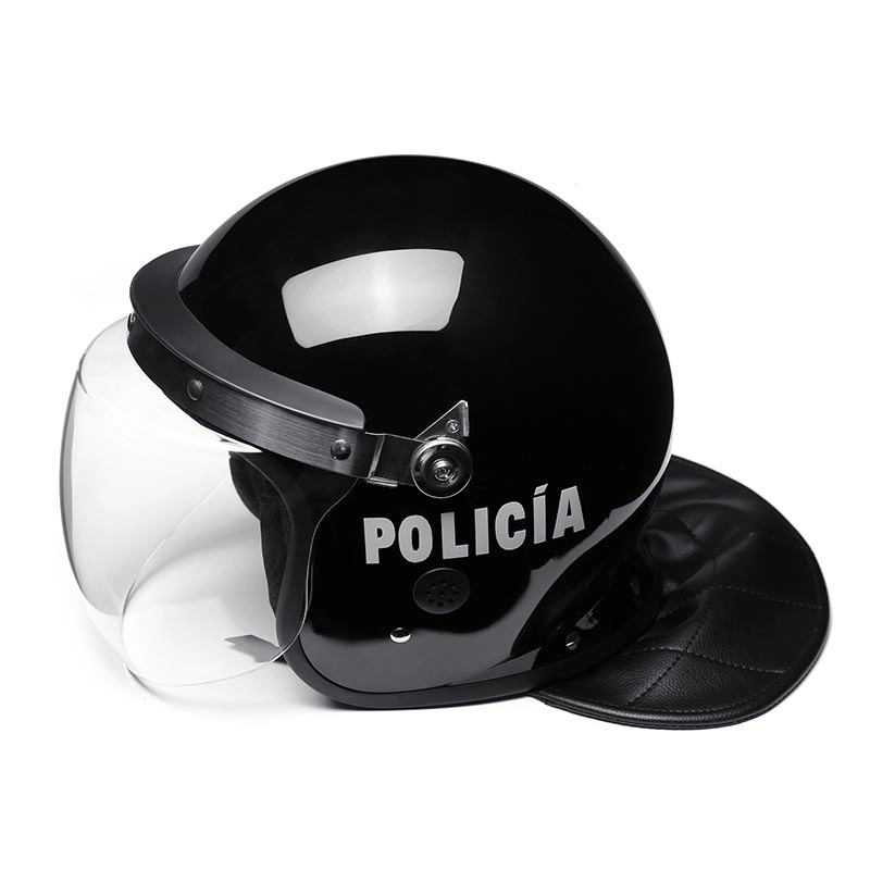 Casque anti-émeute de la police militaire