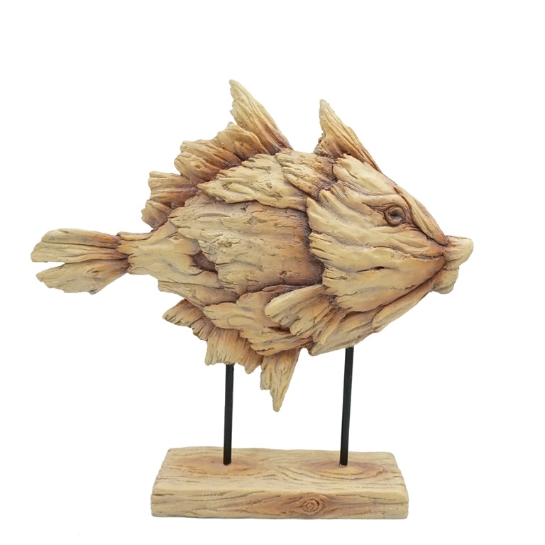 Sculpture en poisson en résine de conception en bois flotté pour la décoration intérieure