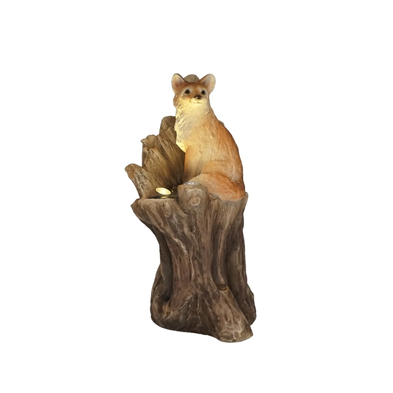 Renard MGO sur figurines solaires de jardin de souche rustique