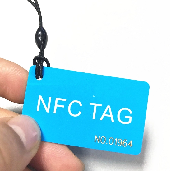 Étiquette imprimée en PVC NFC RFID pour le suivi des actifs