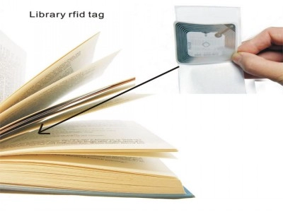 Étiquette d'étiquette de bibliothèque rfid ISO15693 ICODE SLIX imprimée personnalisée avec autocollant adhésif 3M