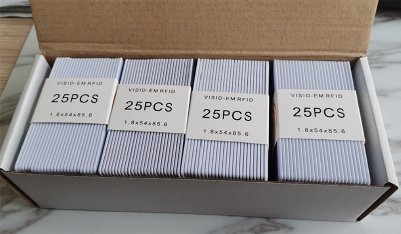 25 cartes cachées de proximité 125 Khz en stock