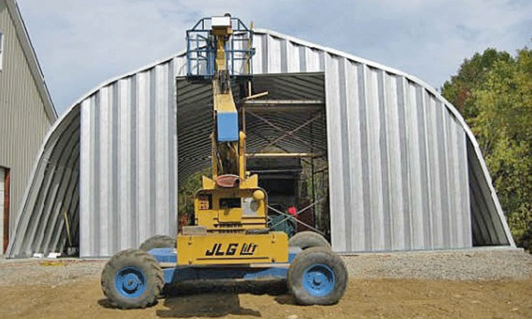 Solution de hangar en arche à parois minces en métal