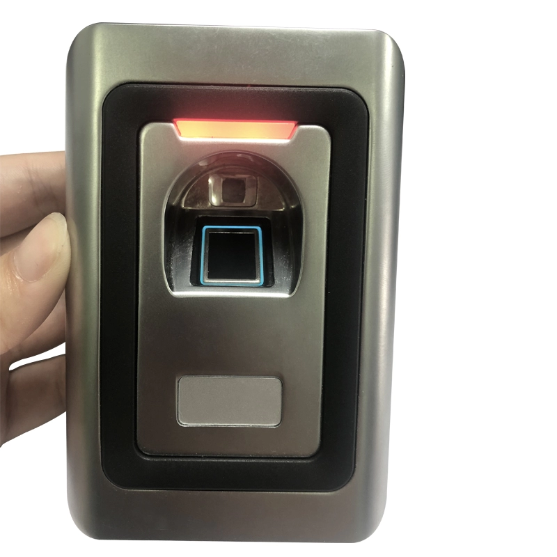 Système de contrôle d'accès biométrique par empreinte digitale