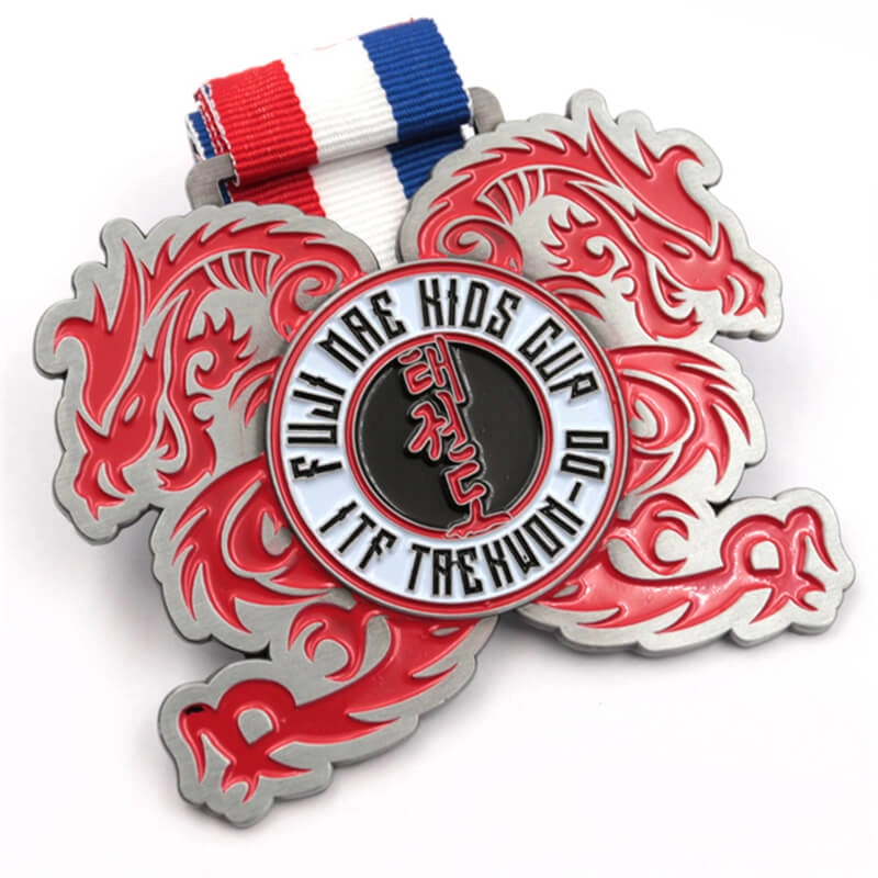 Usine personnalisée de médaille de taekwondo de logo en métal